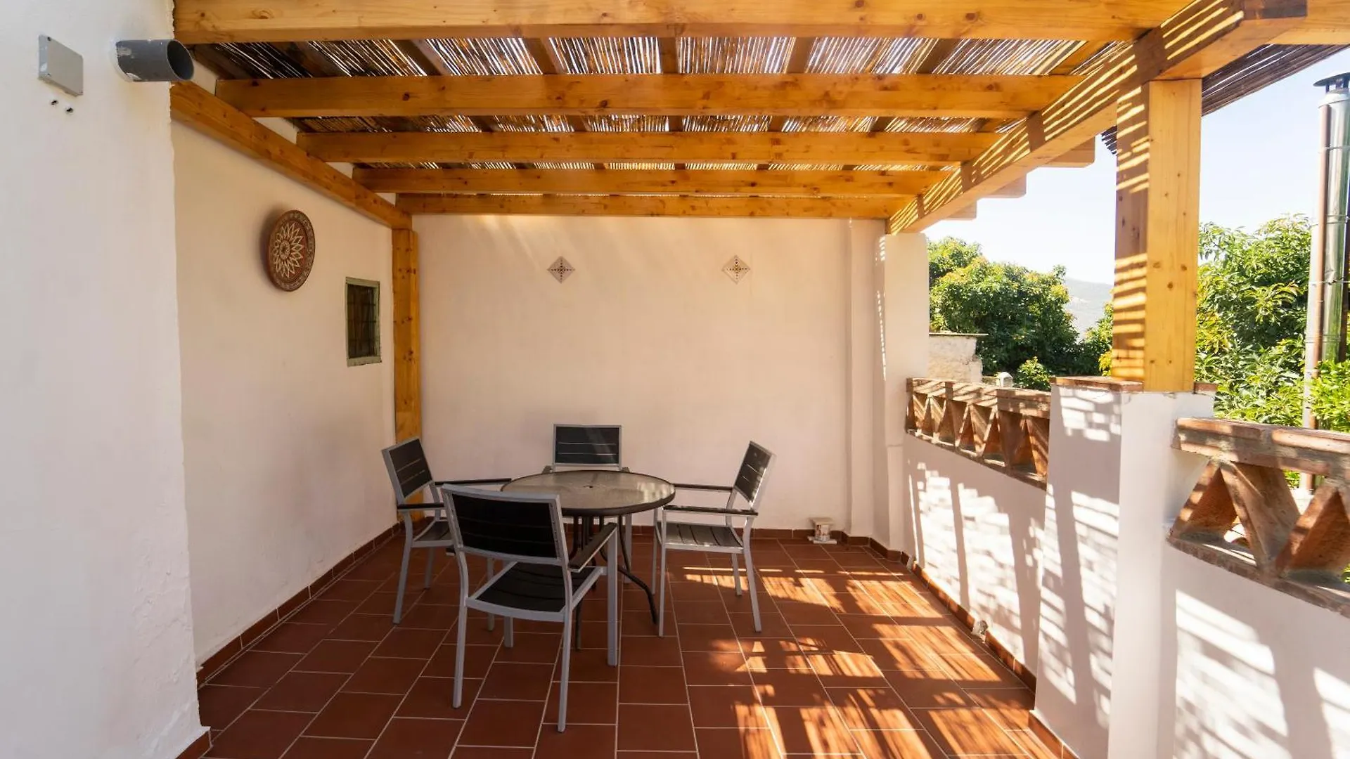 L57 - Habitaciones En Orgiva