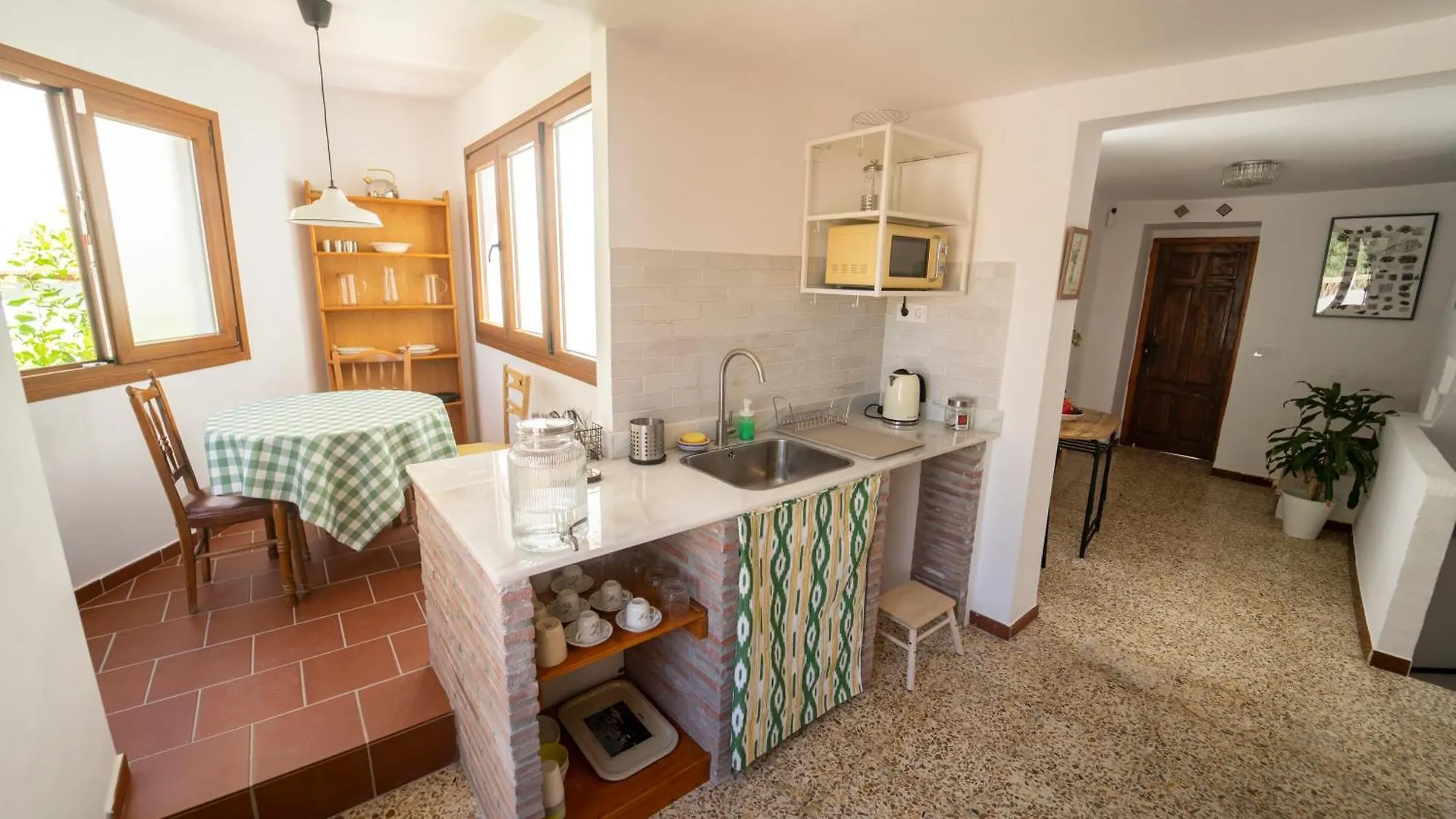 L57 - Habitaciones En Orgiva