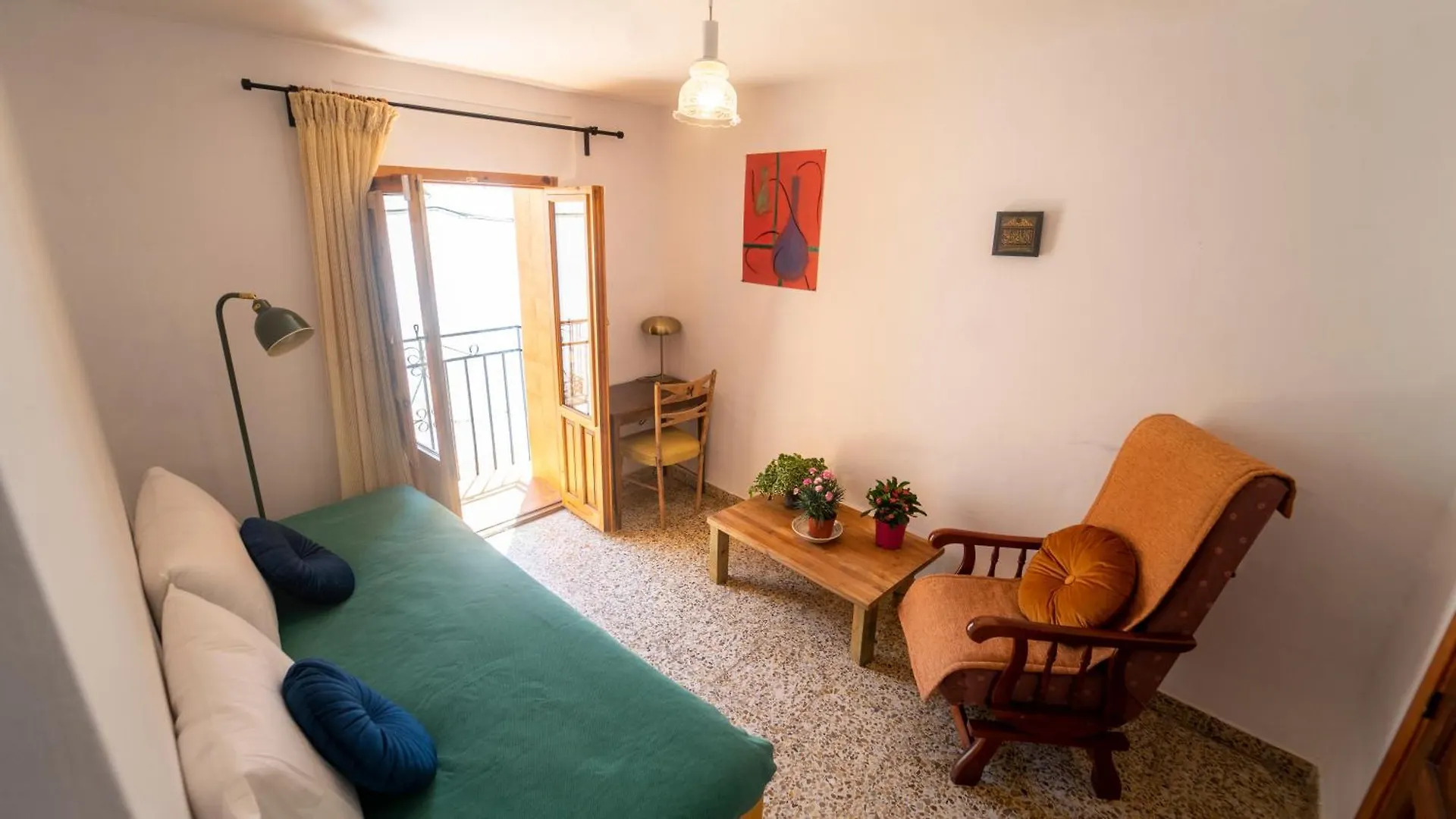 L57 - Habitaciones En Орхива 0*,