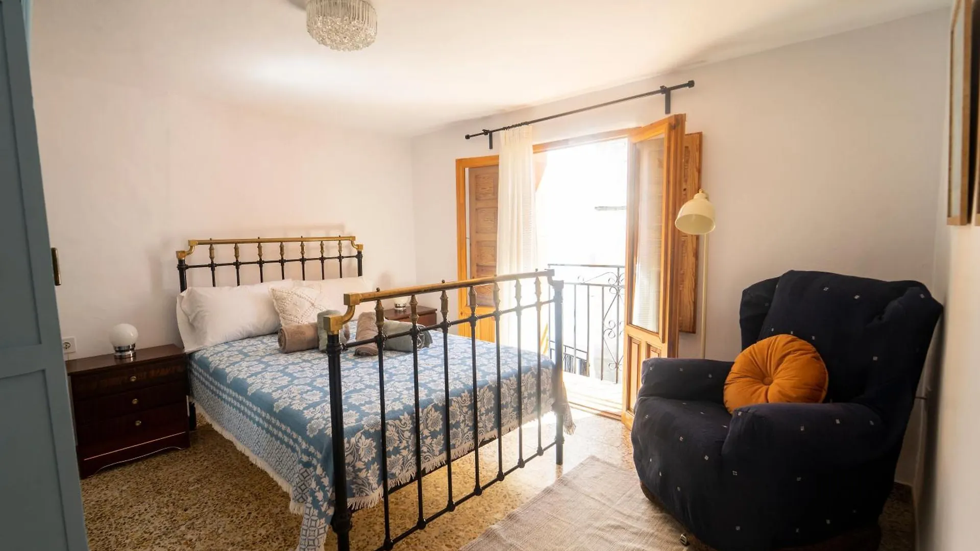 Проживание в семье L57 - Habitaciones En Орхива
