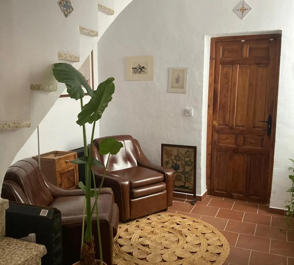 L57 - Habitaciones En Орхива 0*,